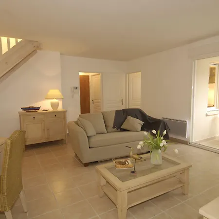 Lagrange - D'este 阿卡雄