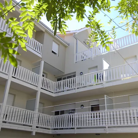 Lagrange - D'este Apart Otel